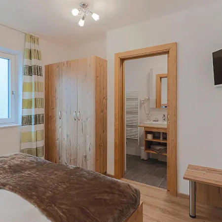 In Brixen Near Welt * Brixen im Thale